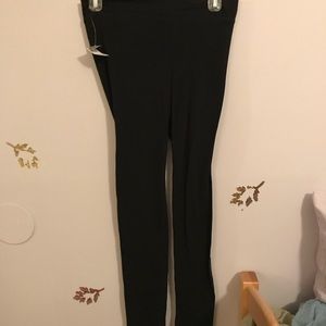 Black leggings full length